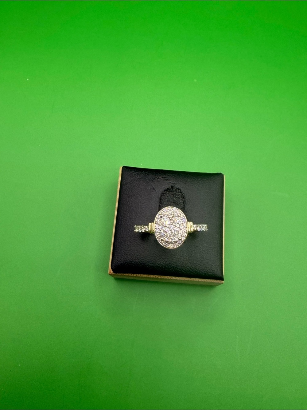 14k Yellow Gold .75 Ctw Lab-wrong Diamond Ring Size 8.